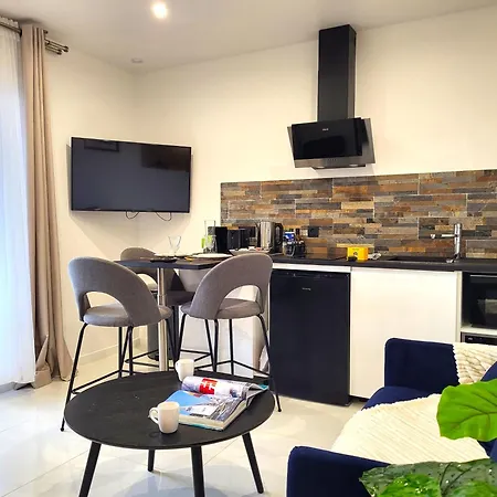 Le Bellevue - Beaux Appartements Avec Vue Splendide Palaiseau Exterior photo