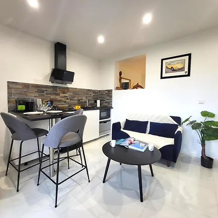 Le Bellevue - Beaux Appartements Avec Vue Splendide Palaiseau Exterior photo